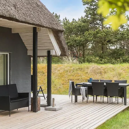 Holiday home Nordslugen *